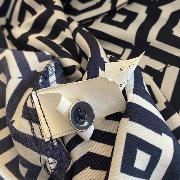 Gap Navy and White Geometric Dress - Picture 8 of 10